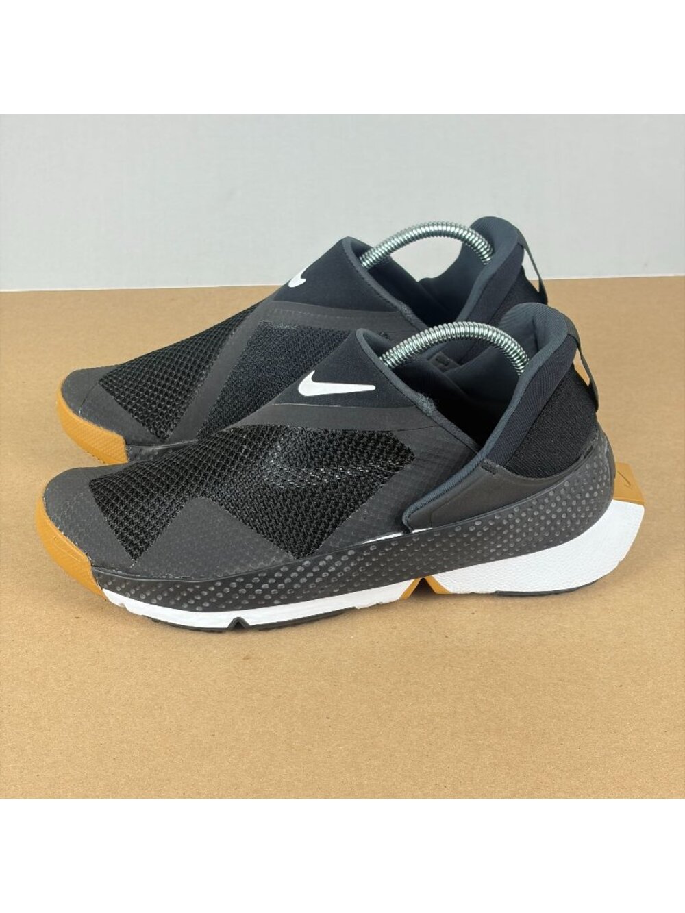 Nike Go Flyease Black Gum Athletic Shoes Mens 6 Womens 7.5 Slip On Lifestyle